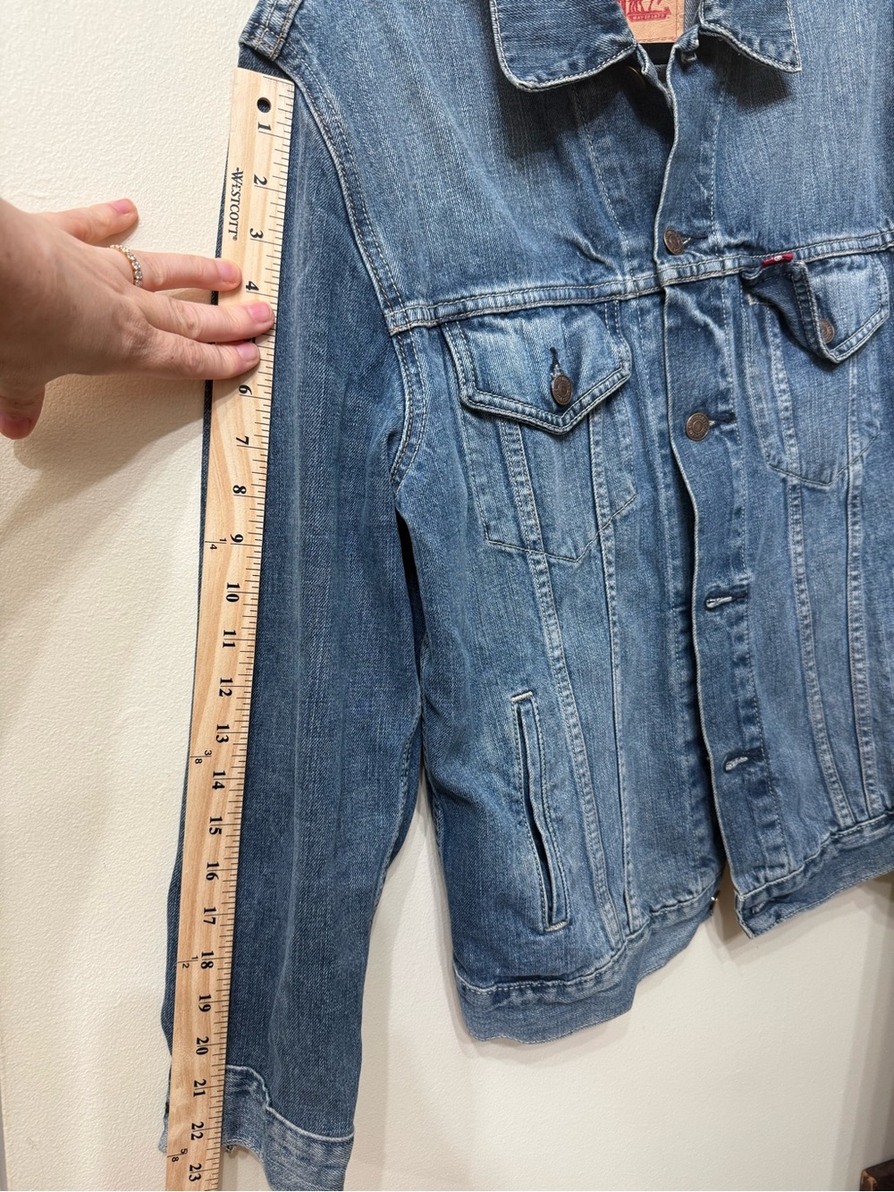 Levi's Men’s S Original Trucker Jean Jacket Classic Preppy Fall Cowboy Neutral - Picture 12 of 12